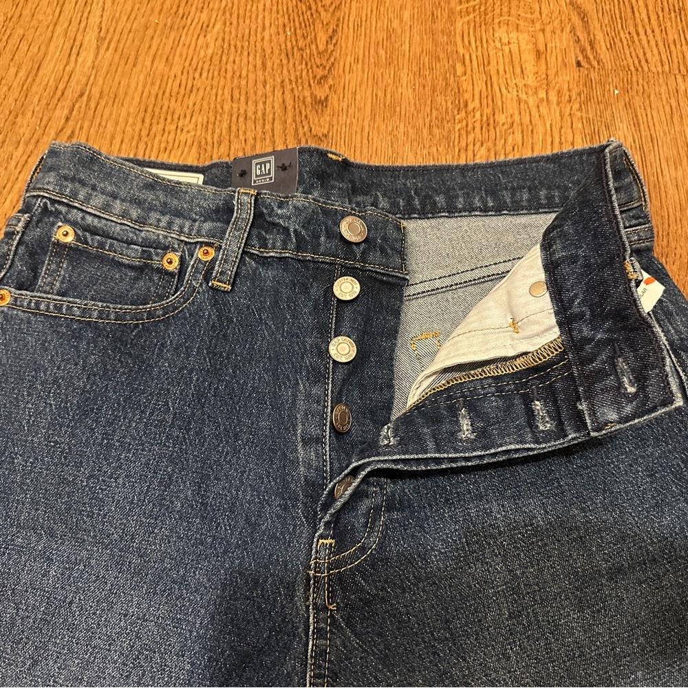 GAP BRAND NEW Women’s Dark Blue Cheeky Straight High Rise Jeans - Picture 3 of 10